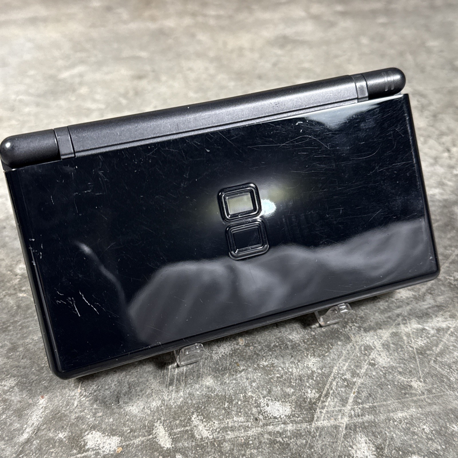 Nintendo DS Lite Handheld Console (USG-001) Black w/ OEM Charger Stylus & Case