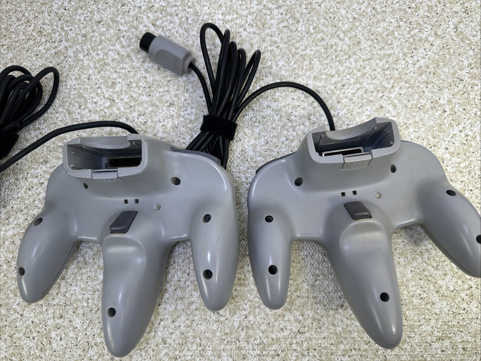 Nintendo 64 Console BUNDLE W/2 Controllers, Jumper Pak, 2 Games & Cords Tested