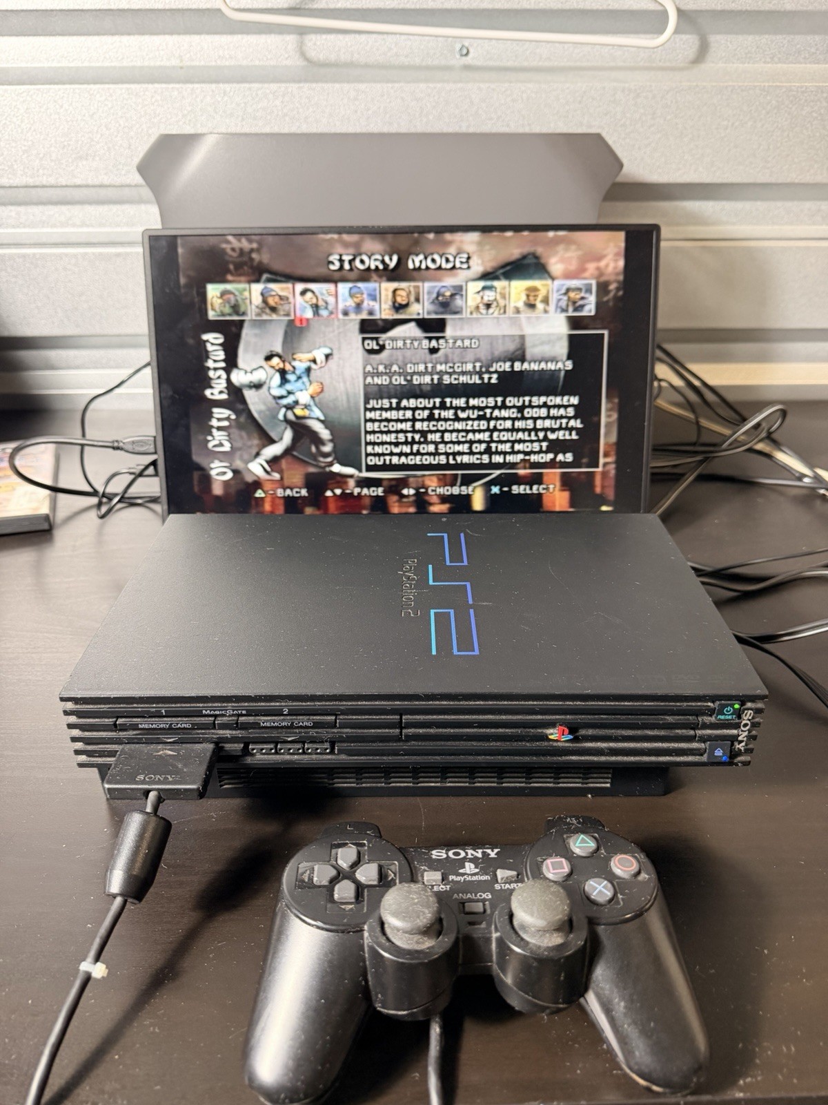 Sony PlayStation 2: Fat Console (SCPH-30001) w/FFX, 1 OEM DualShock 2, 1 Mascara
