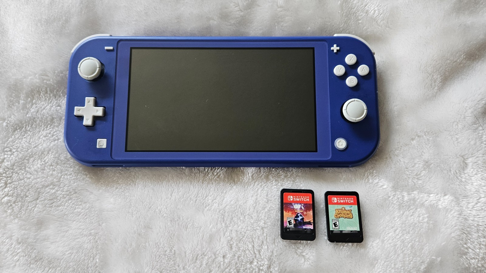 Nintendo Switch Lite WITH ANIMAL CROSSING ☀️ New Horizons, Console – 32GB – Blue