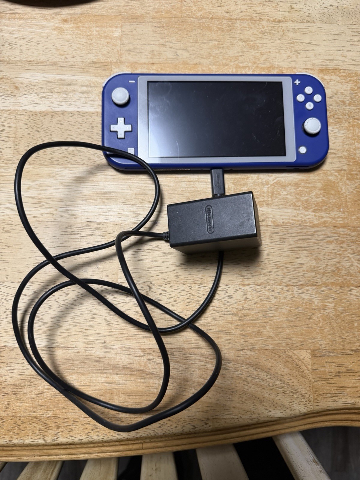 Nintendo Switch Lite HDH-001 Handheld Console – 32GB – Blue With Charger.