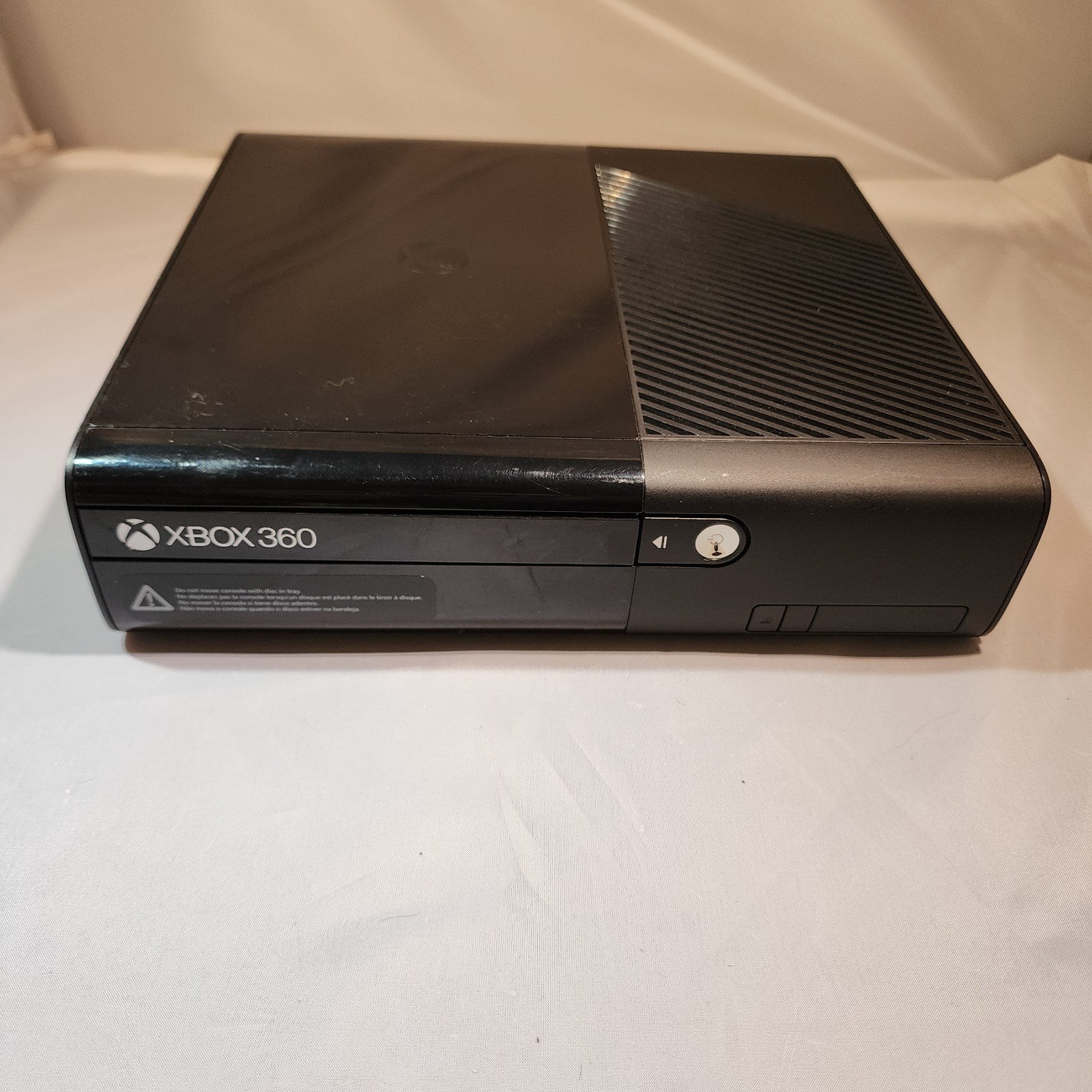 Microsoft Xbox 360 E (Black) Console Bundle – Tested and Working