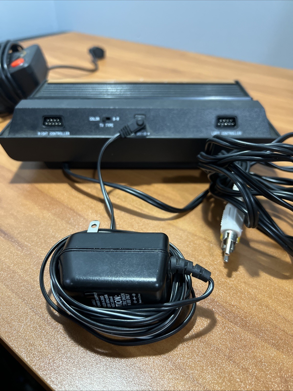 Atari Flashback 2 Wired Plug And Play Game Console W/2 Controllers- Working