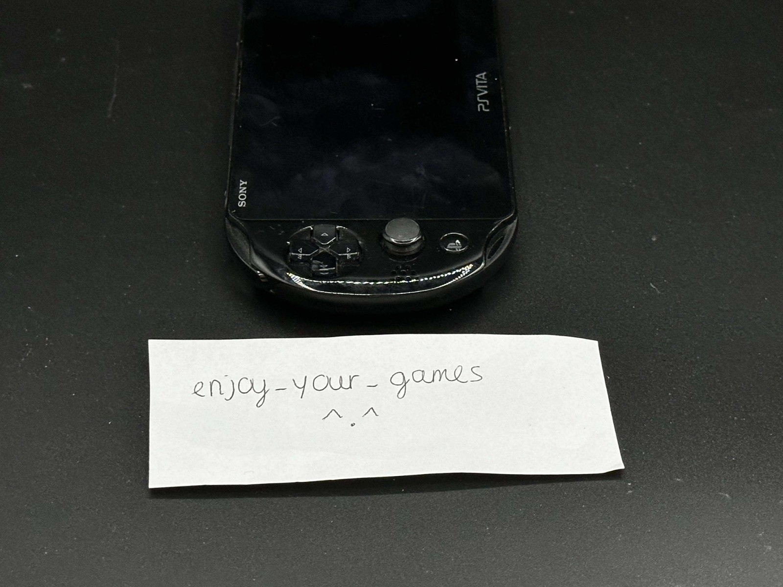 Sony PS Vita LED PCH-2000/2001 Black Model WIFI with Charger – SHIP IN 1-DAY