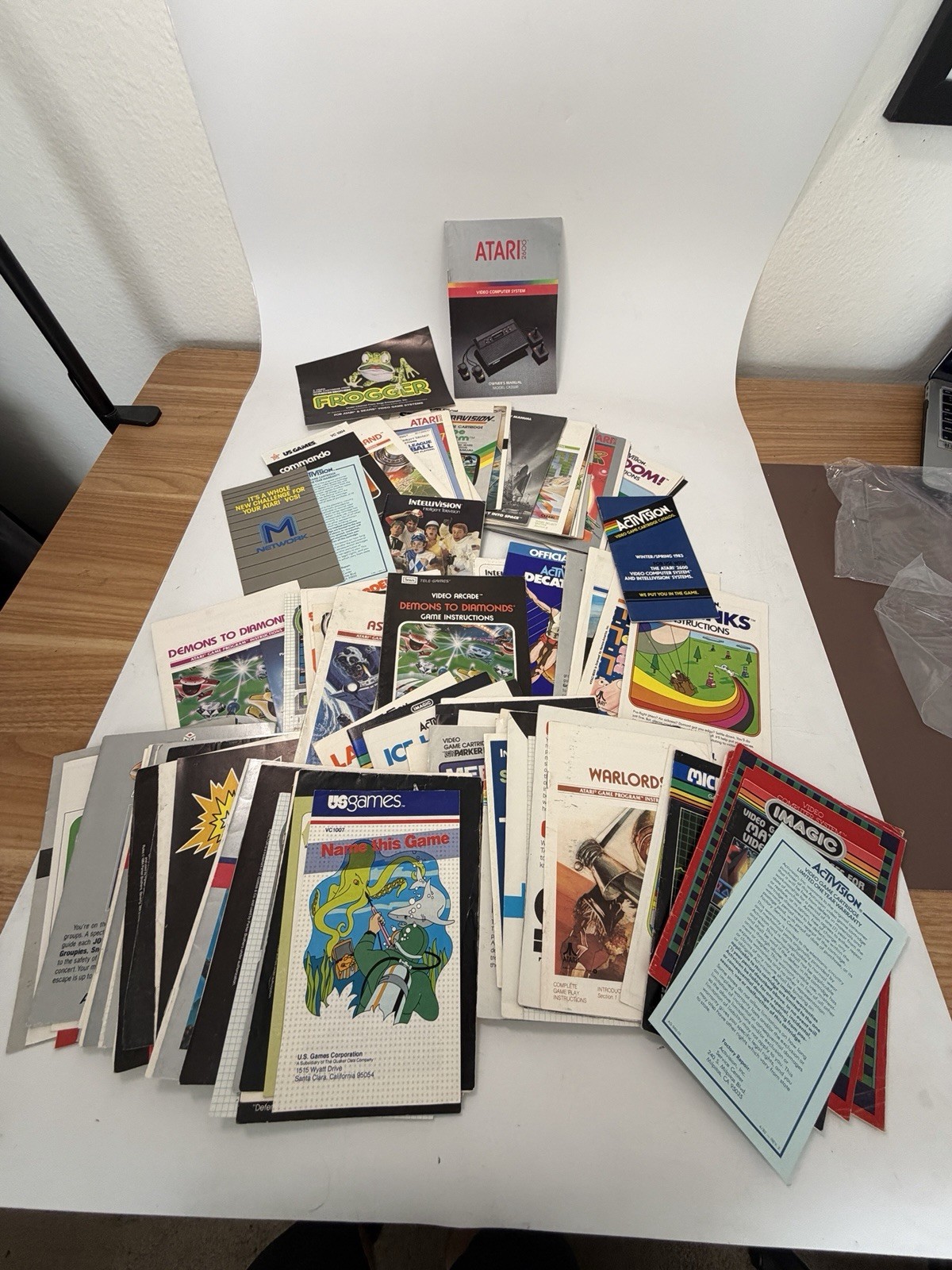 Tested Atari 2600 Video Game Console Lot With 90+ Games MANUALS and extras