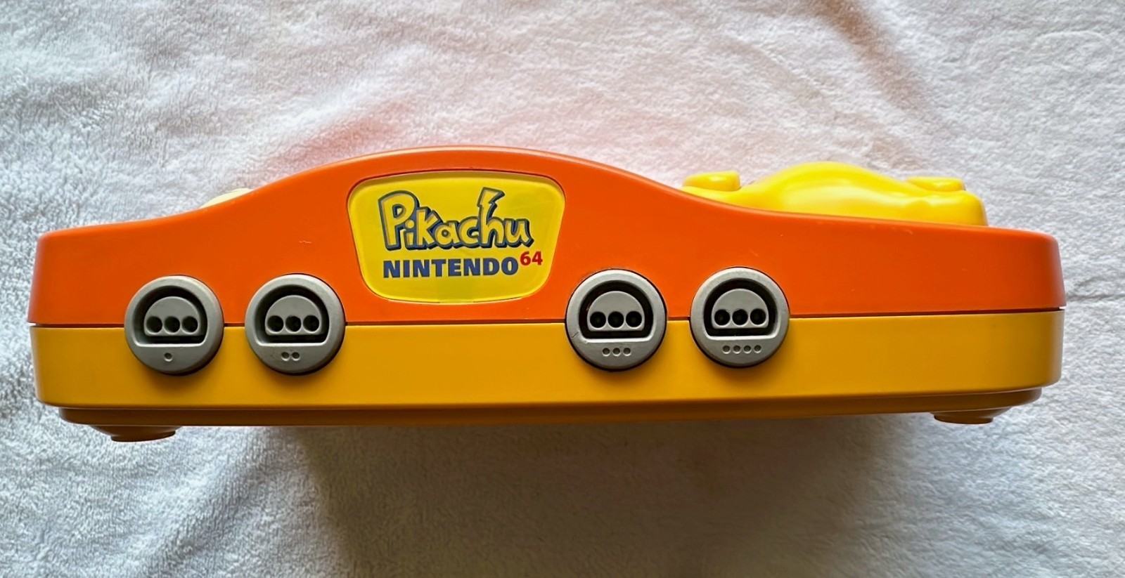 Rare Pikachu NINTENDO64 Console & 3Controllers 11Games Set Working Condition JP