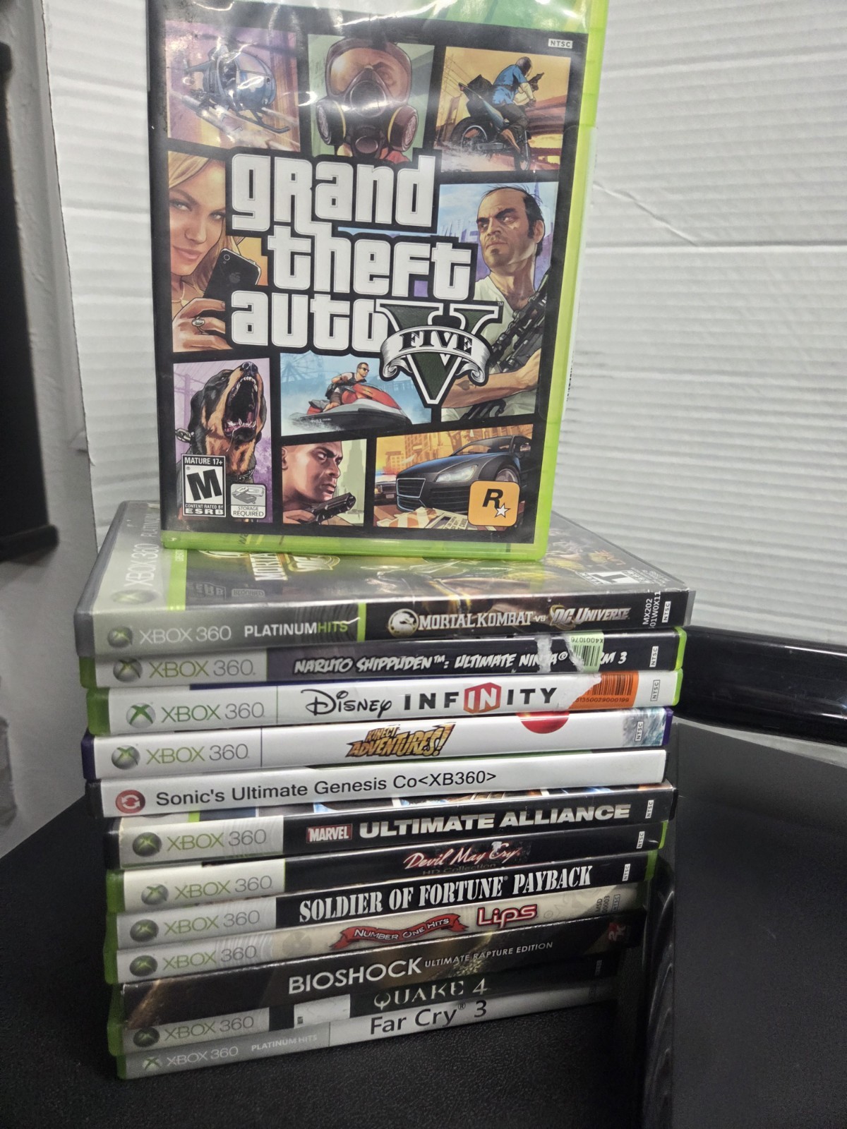 Microsoft Xbox 360 S Console W/ 25+ Games