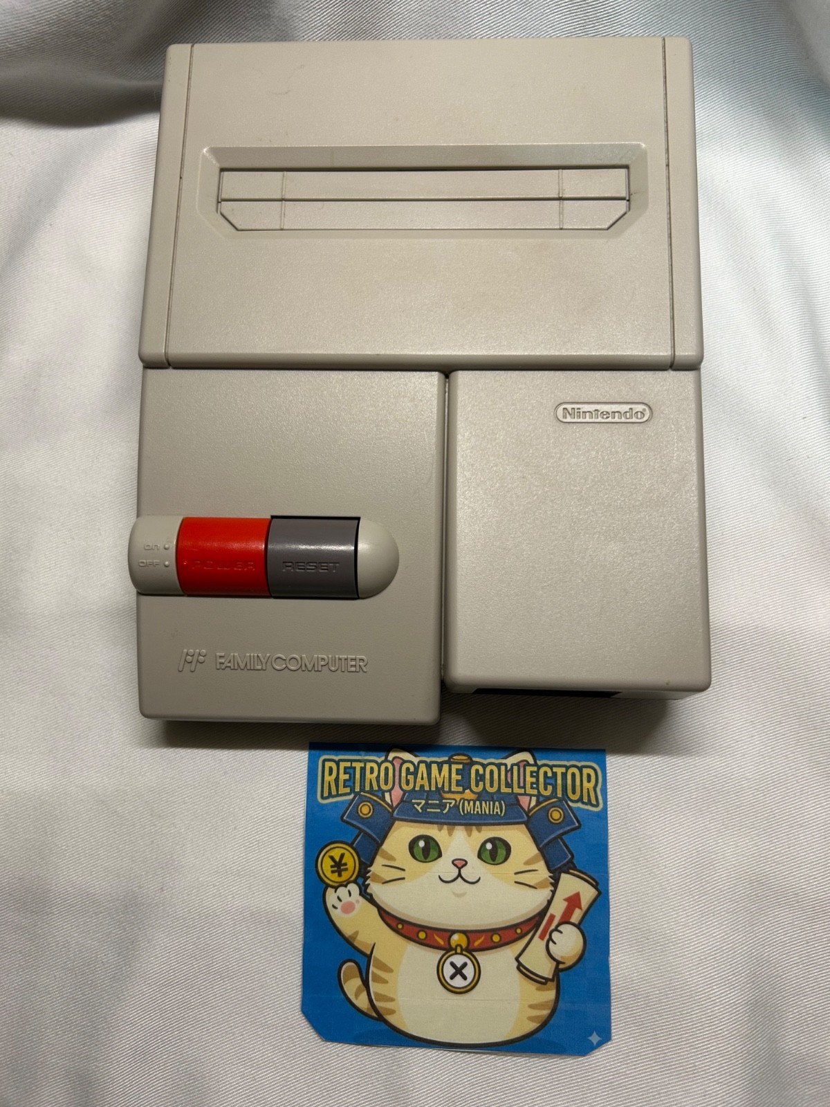 Nintendo New Famicom AV Specification Console Only HVC-101 Japanese F/S⁠