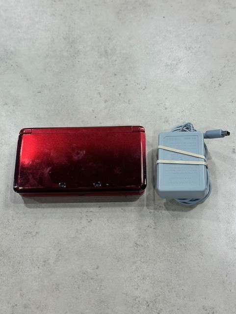 Nintendo 3DS Handheld System – Flame Red