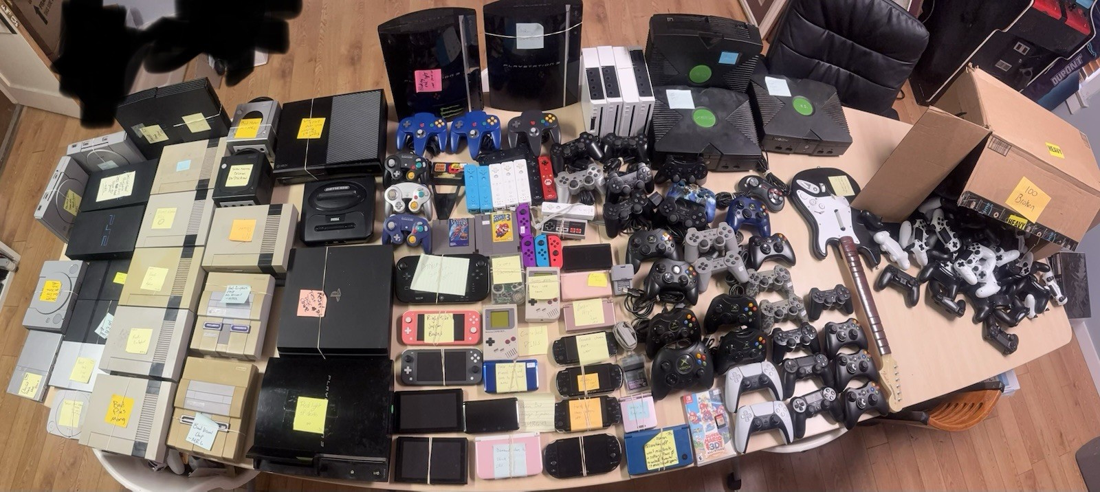 LOT *BROKEN* CONSOLES/CONTROLLERS-PS4/3/2,XBOX ONE,SWITCH,GAMEBOY,3DS,NINTENDO
