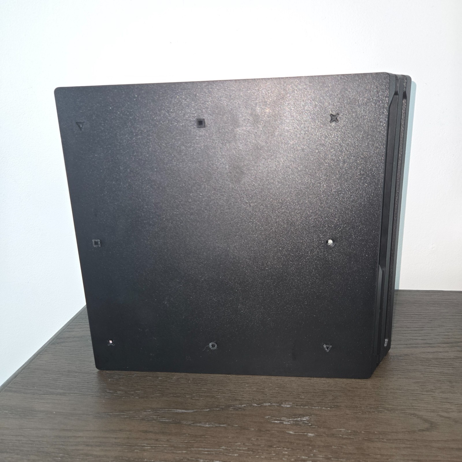 Sony PlayStation 4 Pro 1TB Console – Black – Tested – Very Good Condition