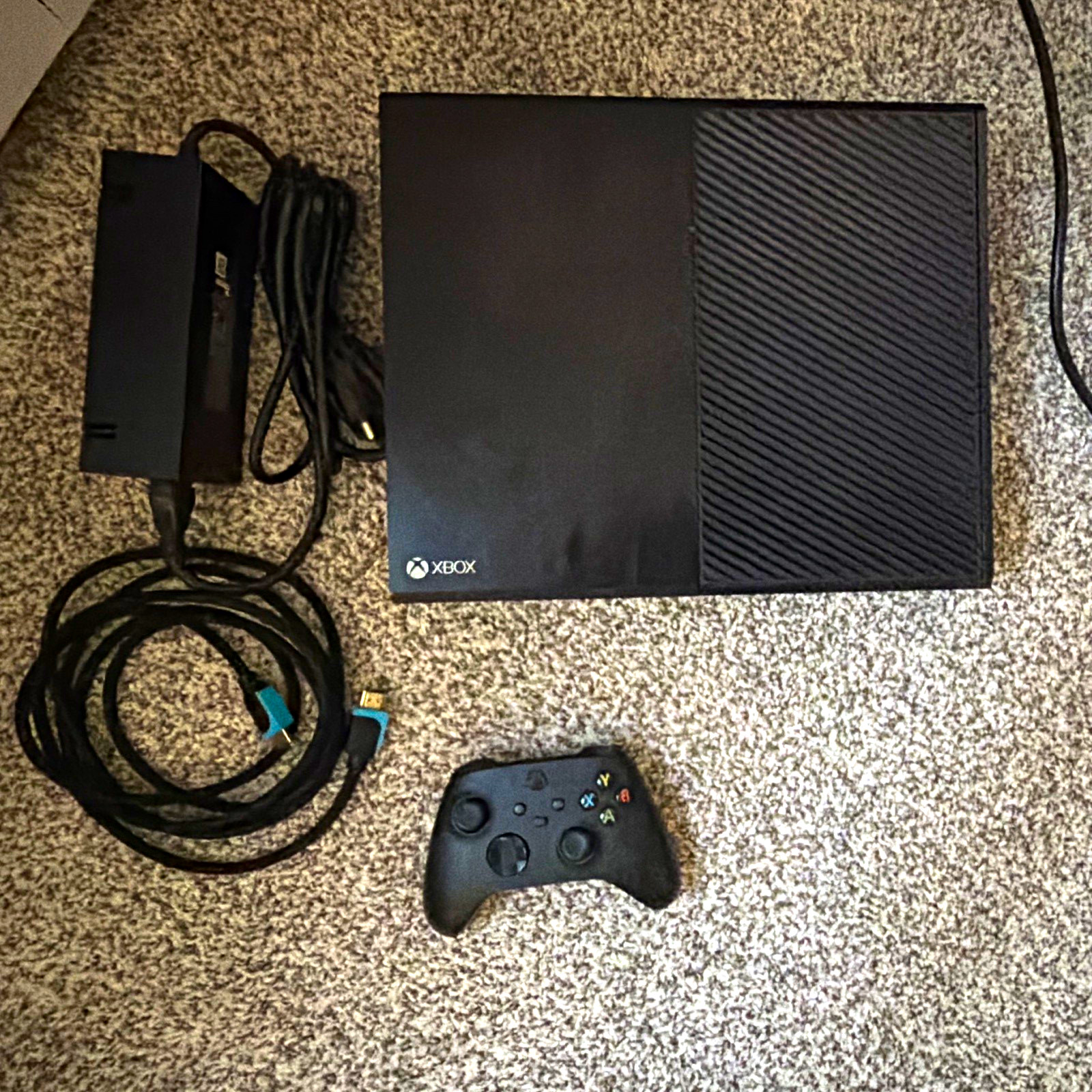 Microsoft Xbox One 500GB Console Black w/ Wireless Controller Wi-Fi