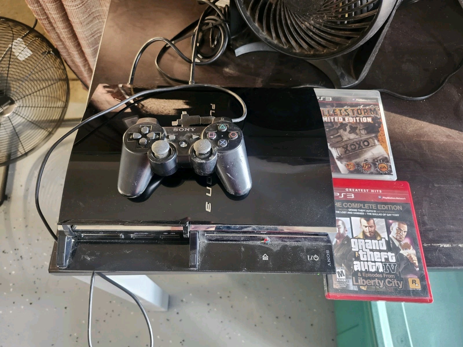 Sony PlayStation 3 PS3 CECHA01 Console Backwards Compatible 250 Gb
