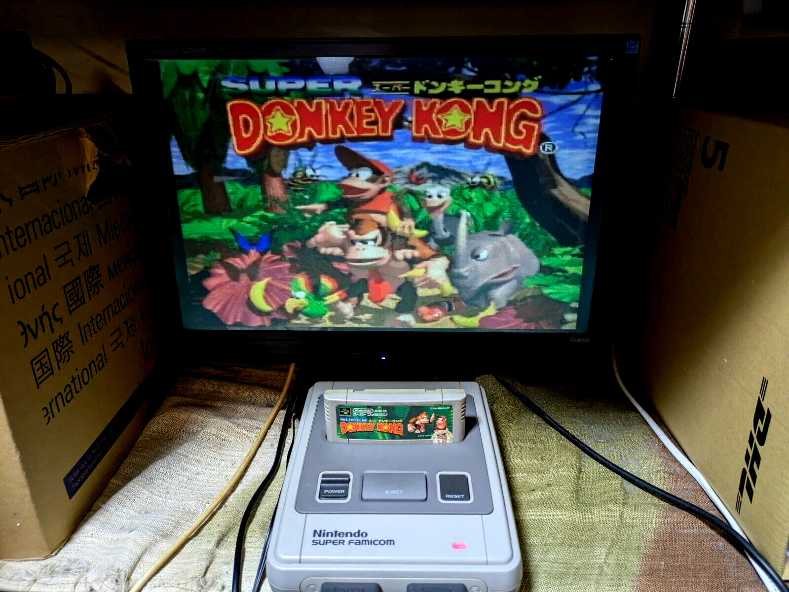 Nintendo Super Famicom Console Case Final Fight Mario Kart SNES Japan