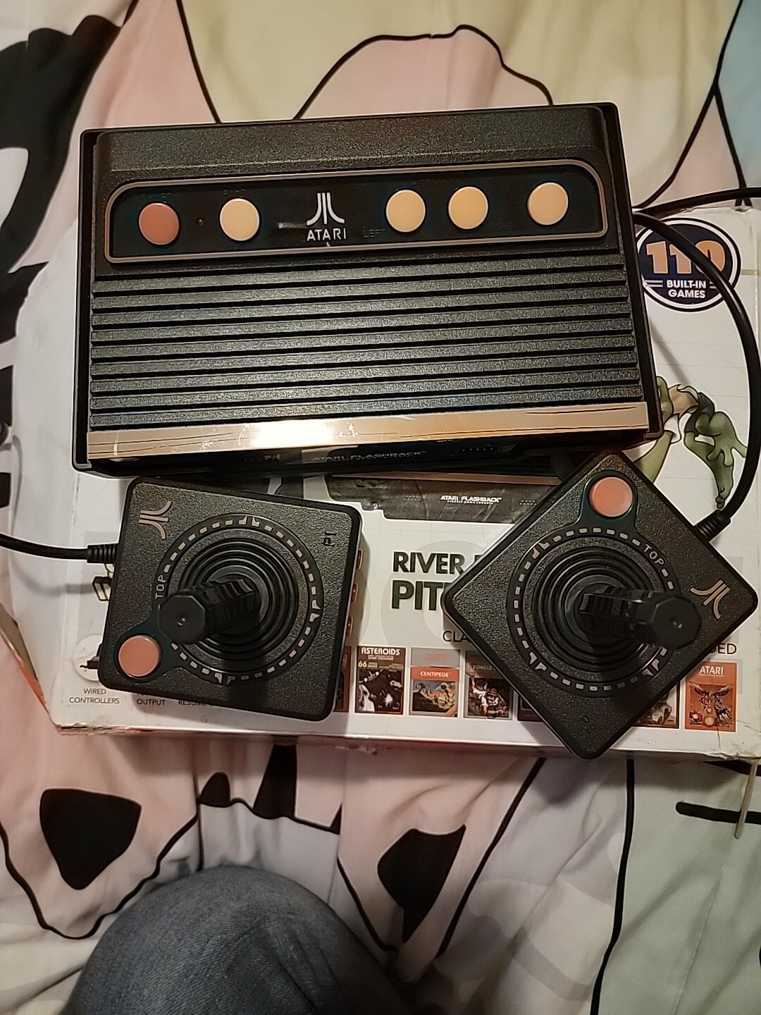Atari Flashback 9 Deluxe Console with 110 Built-In Games Complete In Box