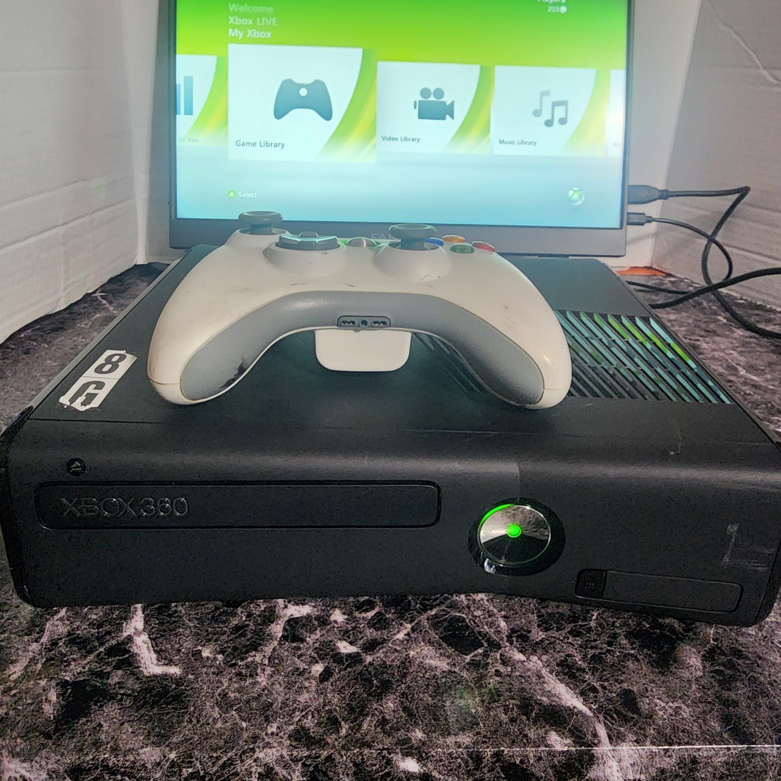 Microsoft Xbox 360 S 4GB Console Bundle Kinect Sensor 4 Games Tested Working OEM