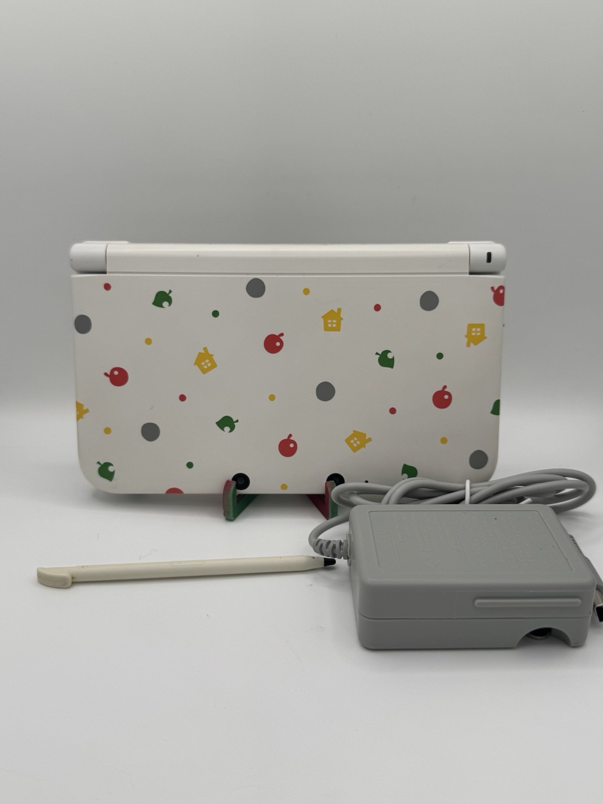 *US SELLER* Nintendo 3DS LL Animal Crossing Edition | Region Free W/ Charger