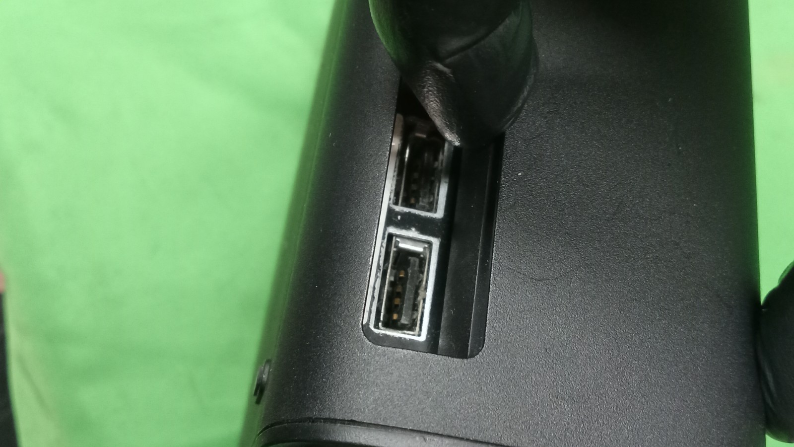Xbox 360 E Model 1538 Console + HDD & Controller | Powers On | Read Description