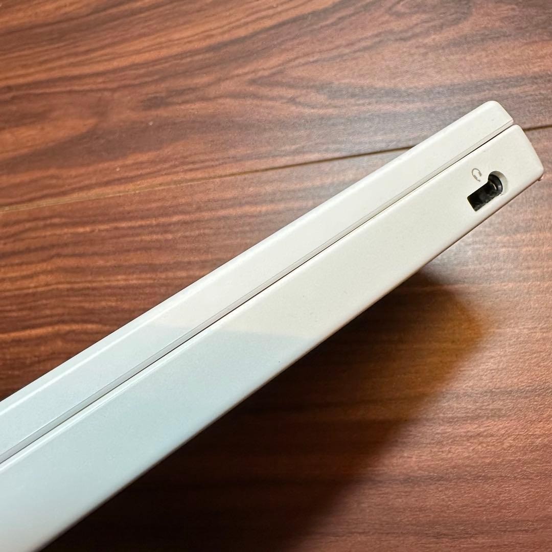 Nintendo DSI Console White 5244 From Japan