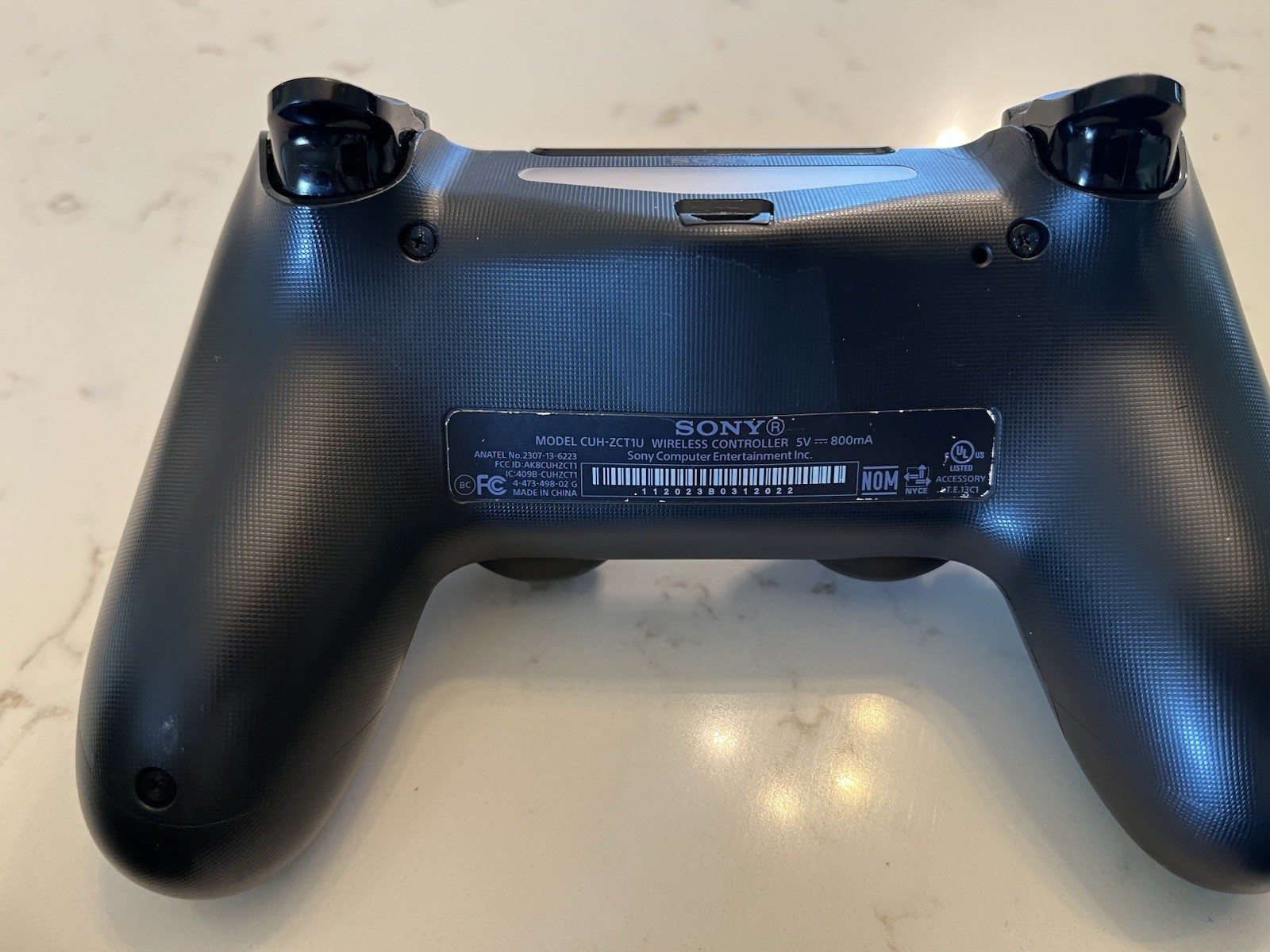 PS4 Slim 1TB With 3 Sony OEM Controllers