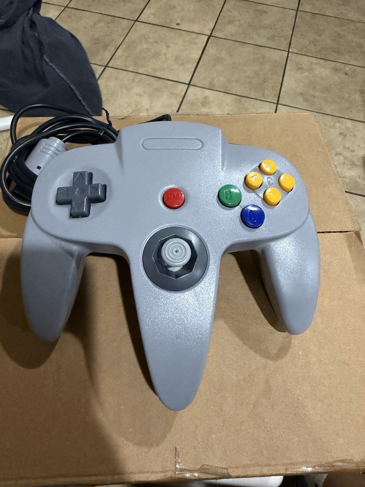 Nintendo 64 N64 Console Bundle w/ 2 Controllers, Super Mario 64 & HDMI Adapter