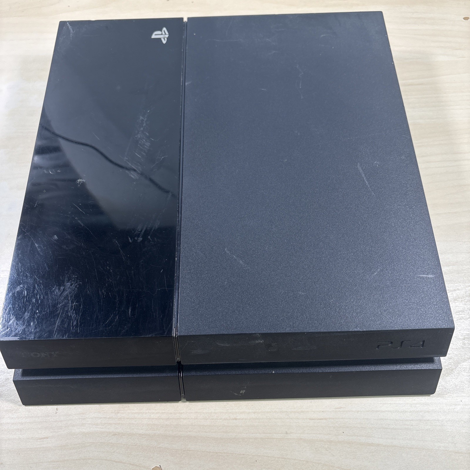 Sony PlayStation 4 CUH-1001A 1gb Extremly LOW FIRMWARE PS4 5.53-01. RARE 🔥