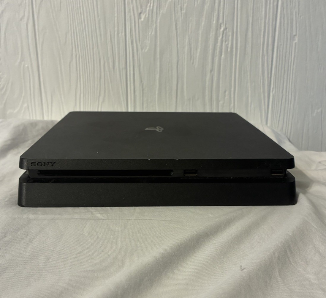 Sony PlayStation 4 Slim 500GB Console Black Home Console HDMI USB-A Ethernet