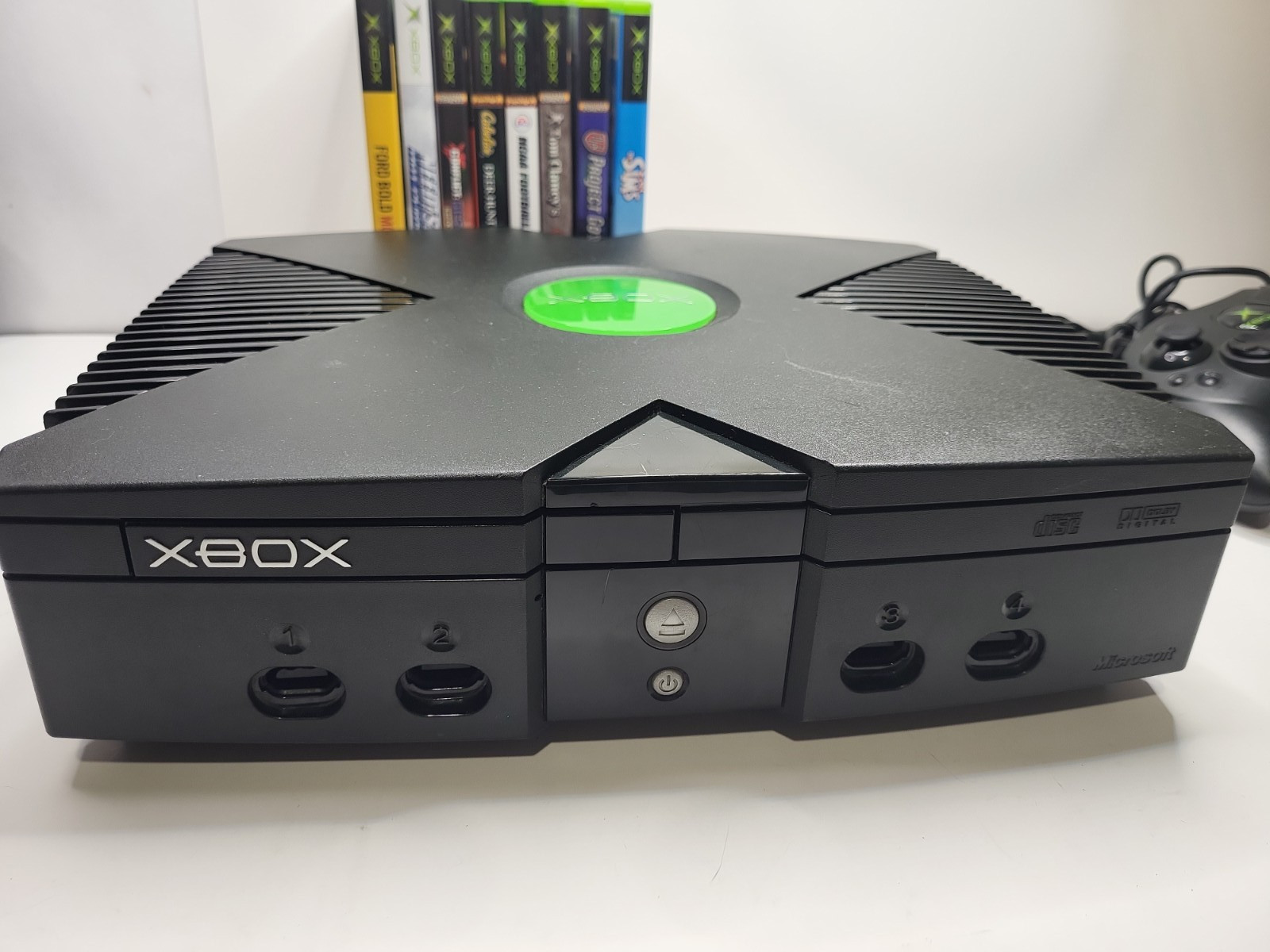 Original Microsoft Xbox Console Bundle w Controller, 8 Games, Cords – Working