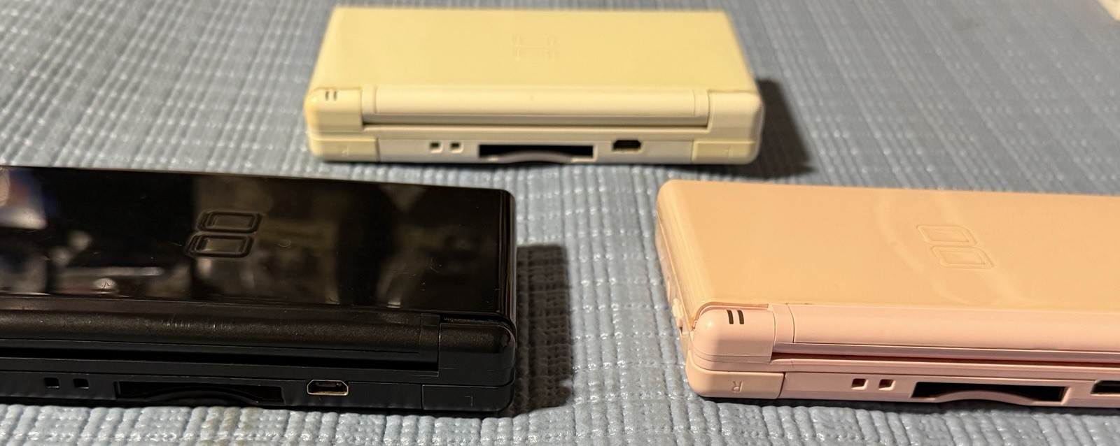 3 Nintendo DS Lite Console USG-001 – Coral Pink White Black Good Condition JAP