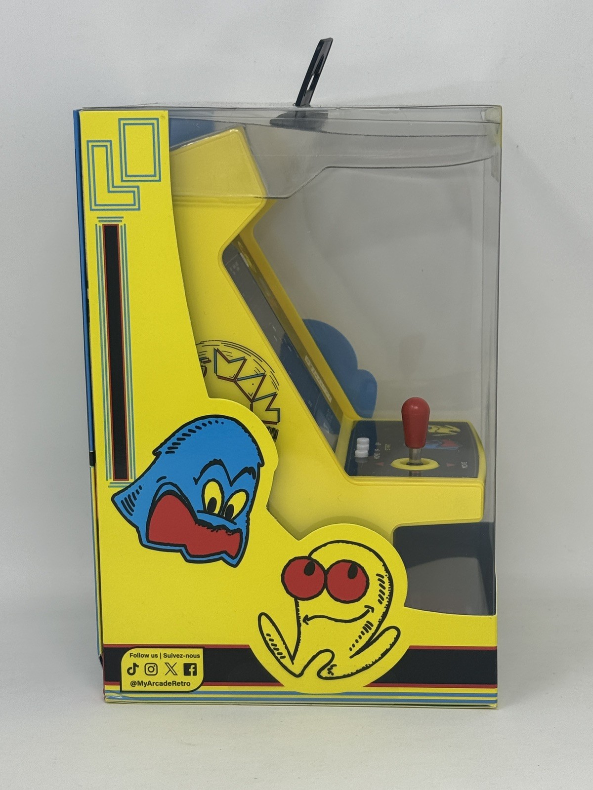 My Arcade Pac-Man Micro Player Pro 6.75″ Mini Arcade Machine Portable Video Game