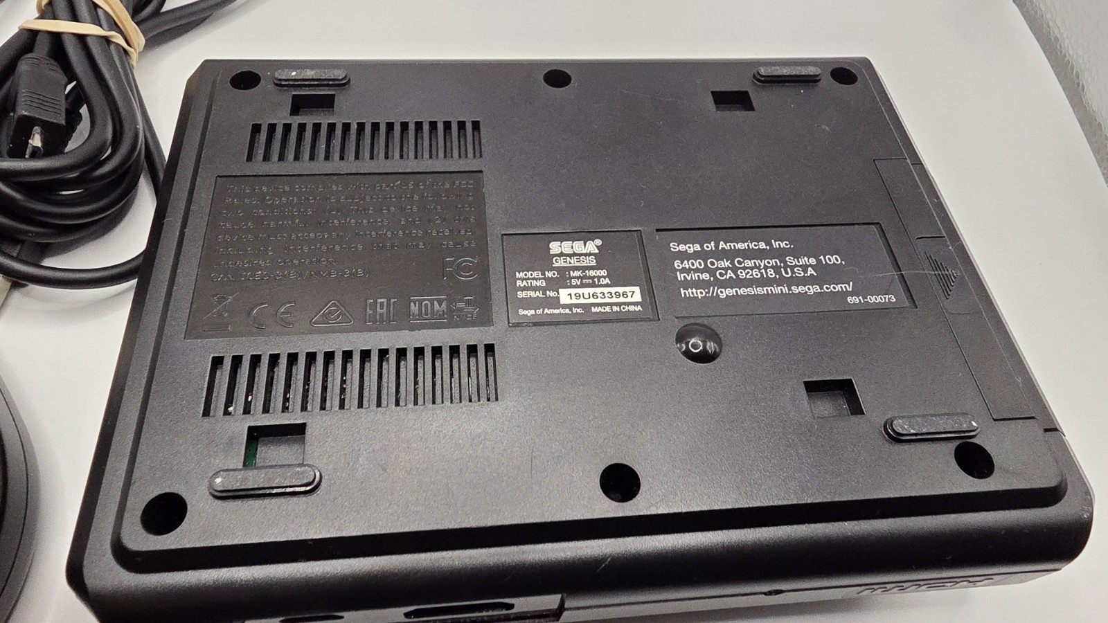 Sega Mega Drive Genesis Mini Console MK-16000 With Controller & Power Supply