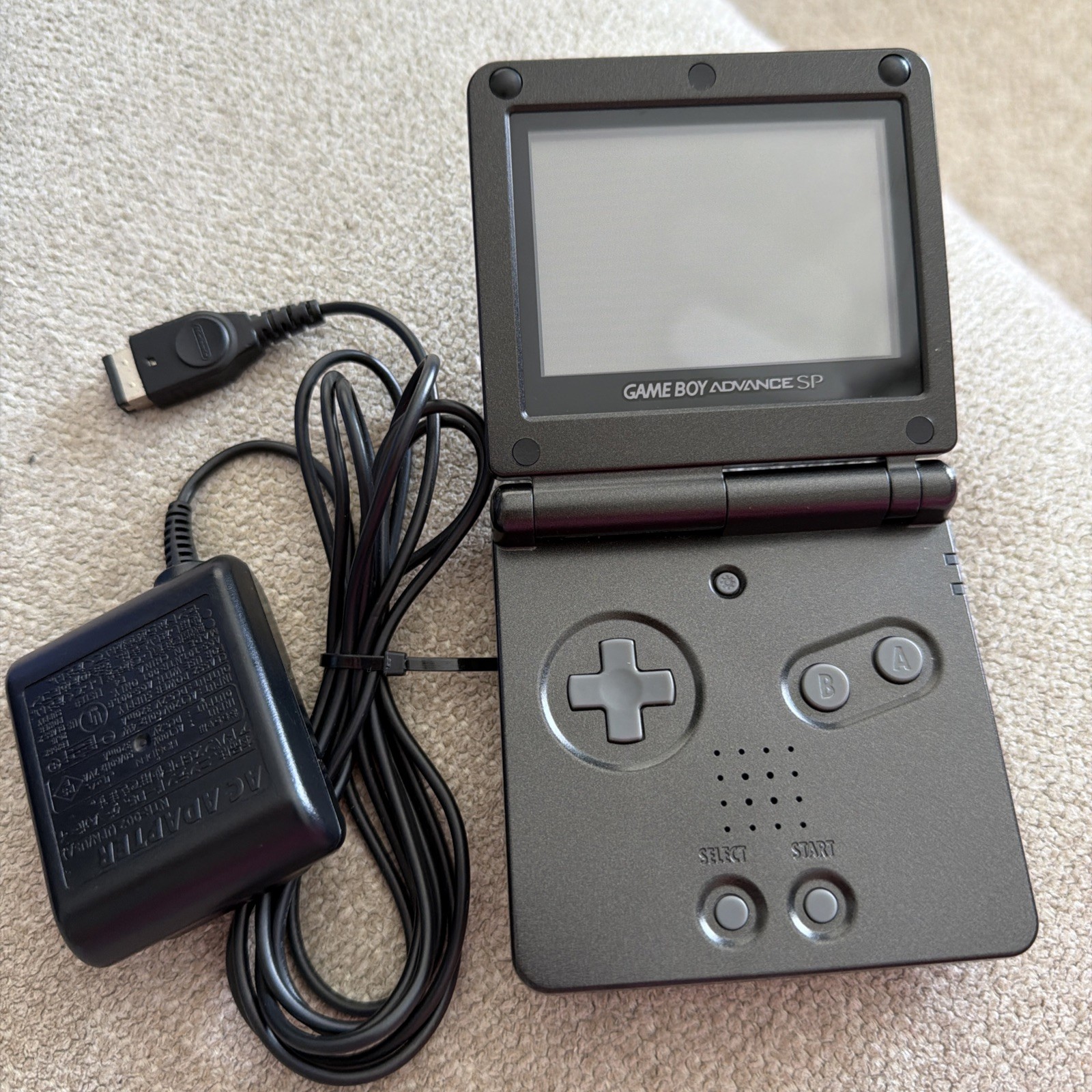 Nintendo Gameboy Advance SP Console Onyx Black Model AGS-001 – Tested Nice!
