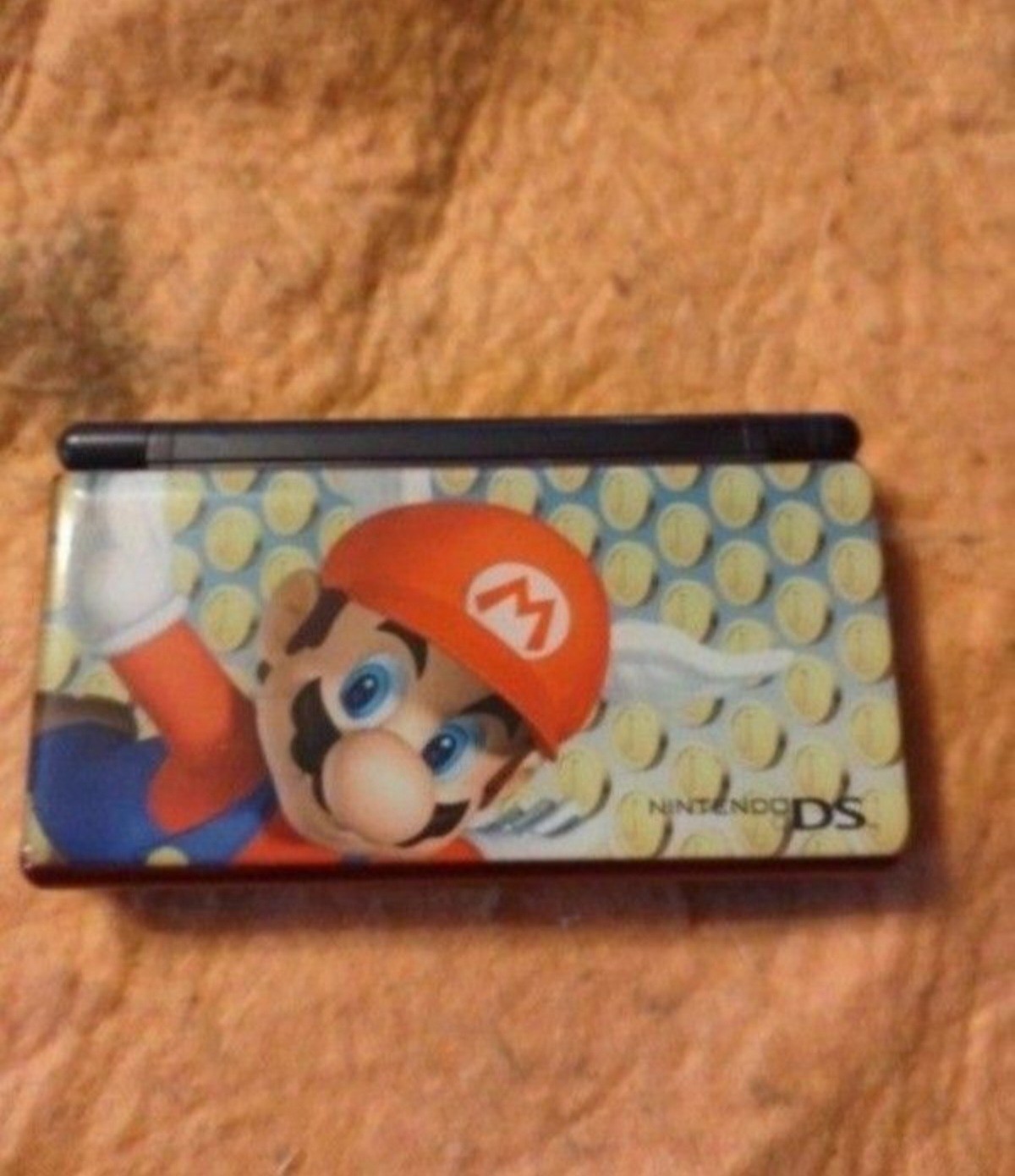 Nintendo ds lite being sold as is Works Great Read Description