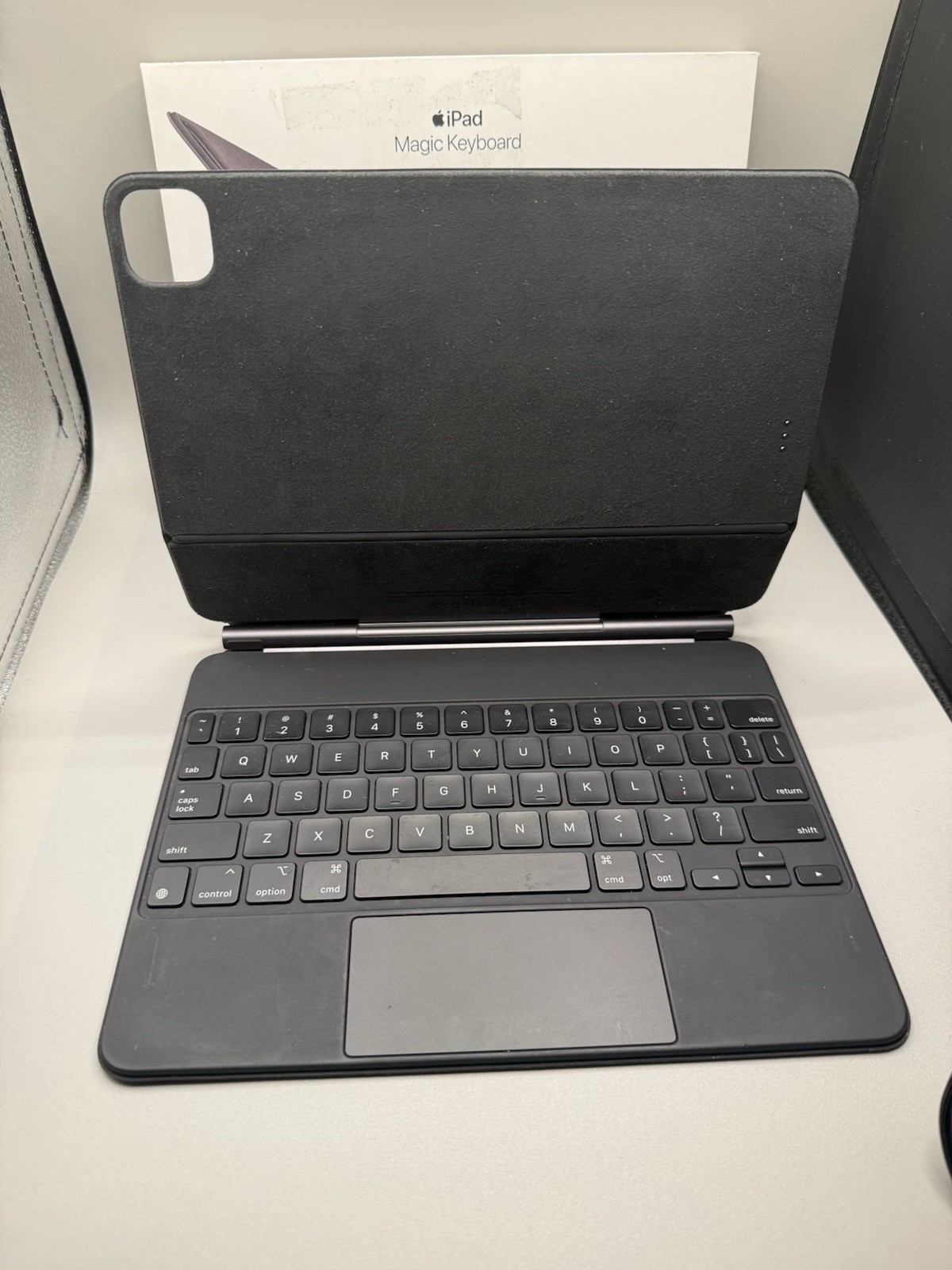Apple Magic Keyboard for Apple iPad Pro 11 inch – 1/2/3/4th Gen – Black