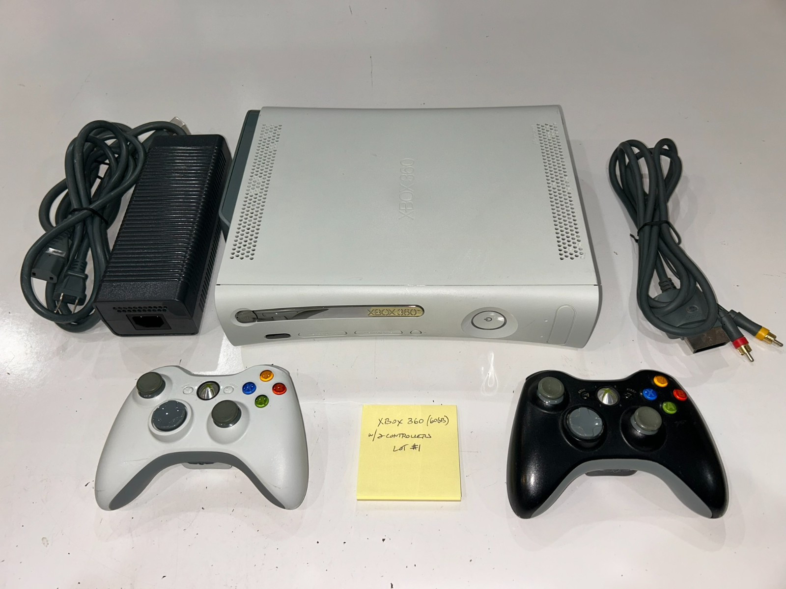 Microsoft Xbox 360 System Bundle White 60GB Console, 2 Controllers, HDMI NM #1