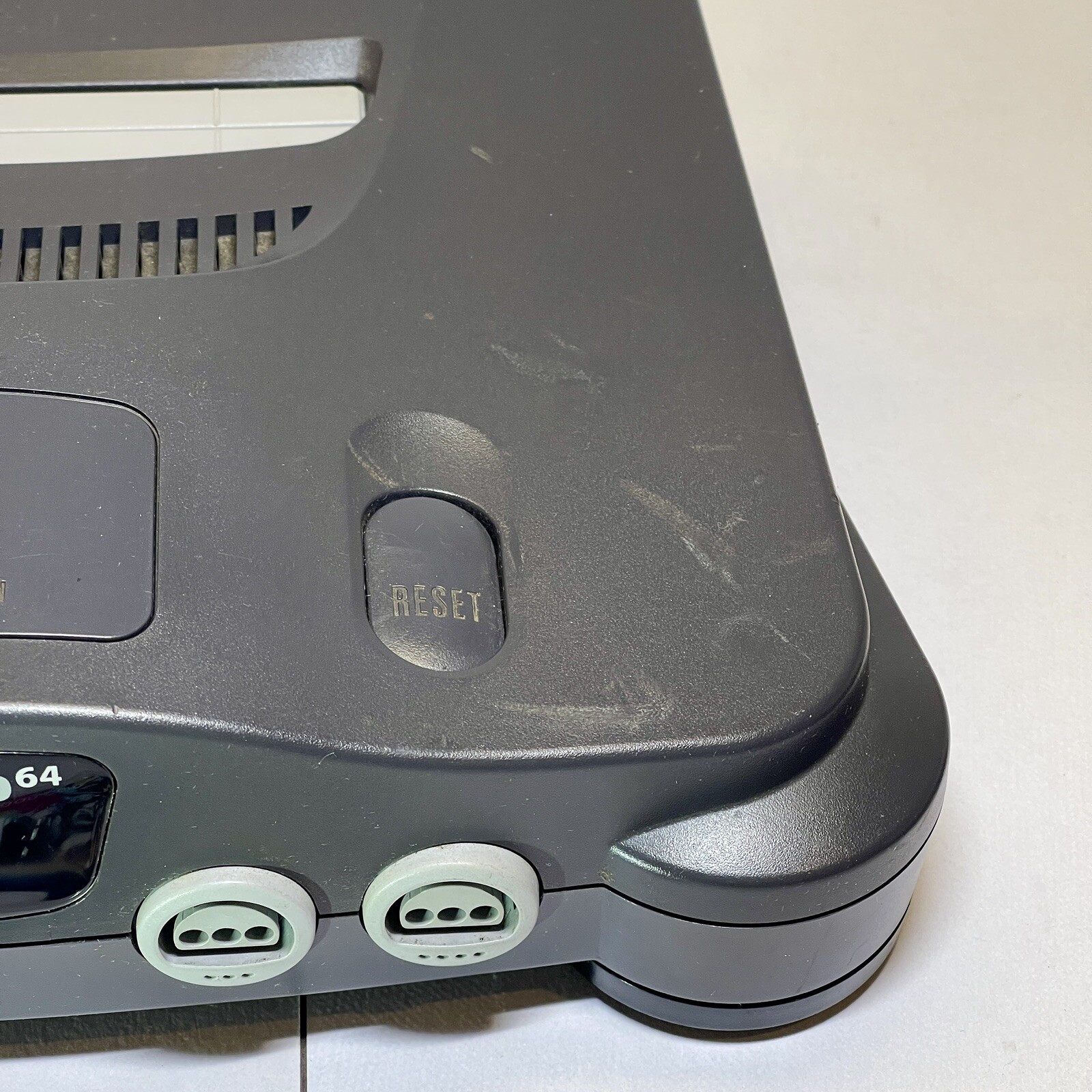 Nintendo 64 Console – Gray Used Boxed Play Tested Box/VG+ Console/VG+ Japan