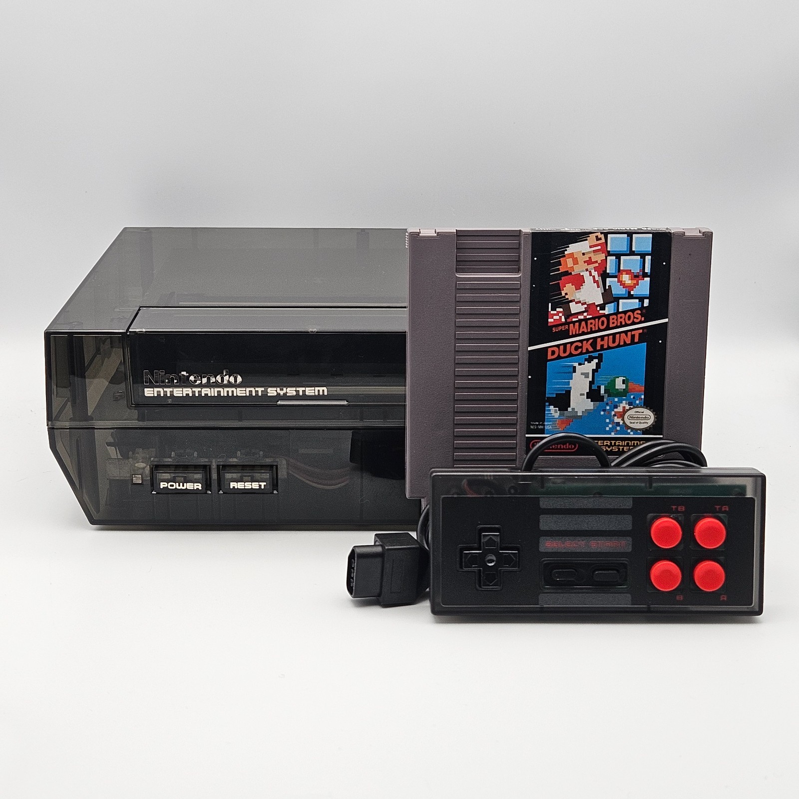 Nintendo NES Console NES-001 Clear Smoke Grey Mario Bros Duck Hunt + Controller