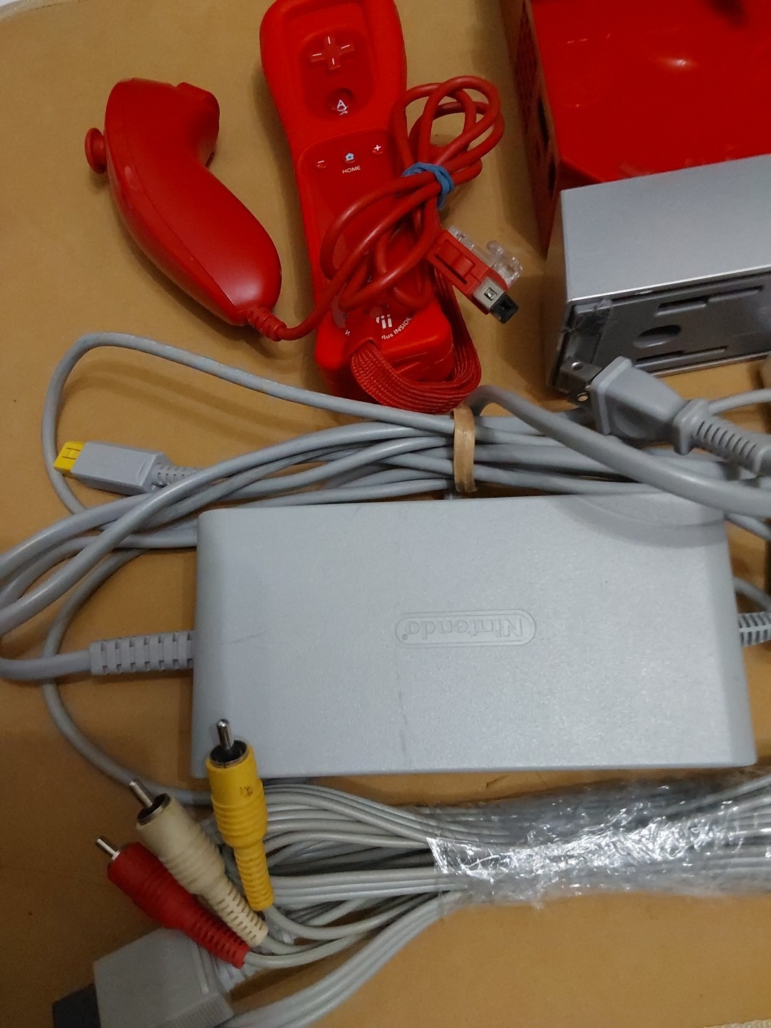Nintendo Wii Mario Red Console Bundle Lot + Games & Accessories-Japanese NTSC-J