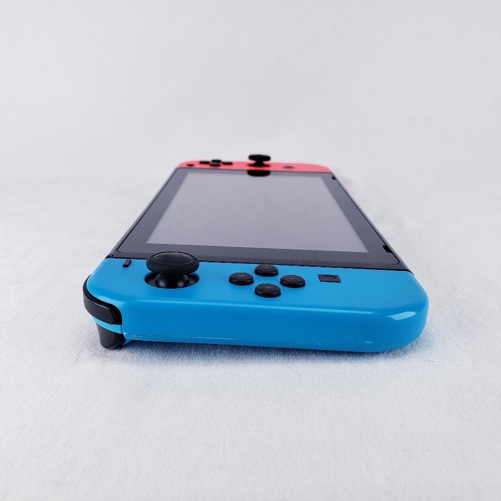 Nintendo Switch V2 Handheld Video Game Console – HAC-001(-01) (PB1031501)