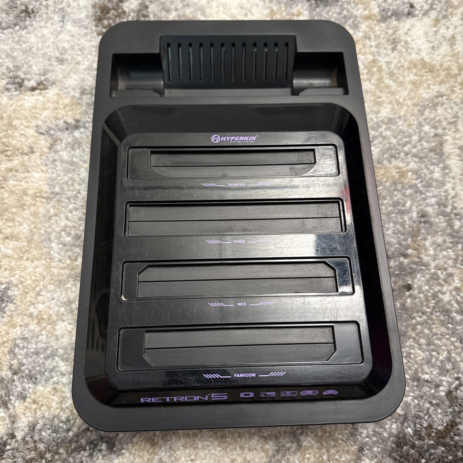 Hyperkin Retron 5 Launch Edition Black Console – NOT WORKING/FOR PARTS