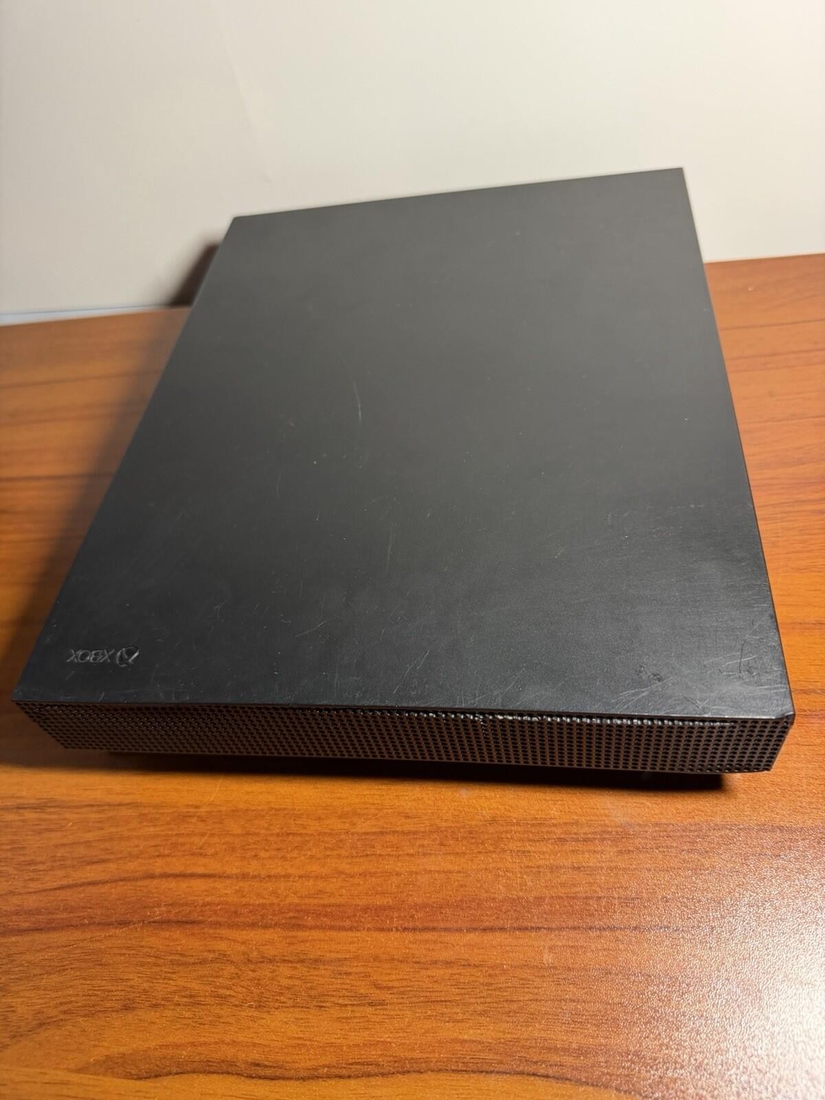 Microsoft Xbox One X 1TB Console Gaming System Black 1787 Read Desc