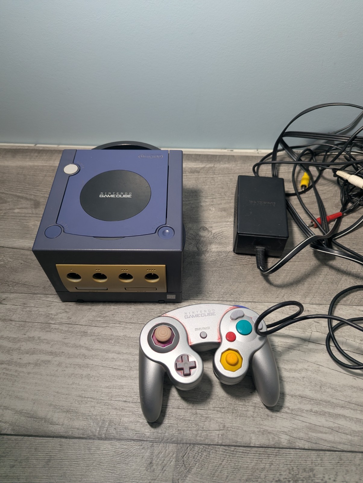 Nintendo GameCube Indigo Blue Purple Console W Controler Cords Read Desc. Tested