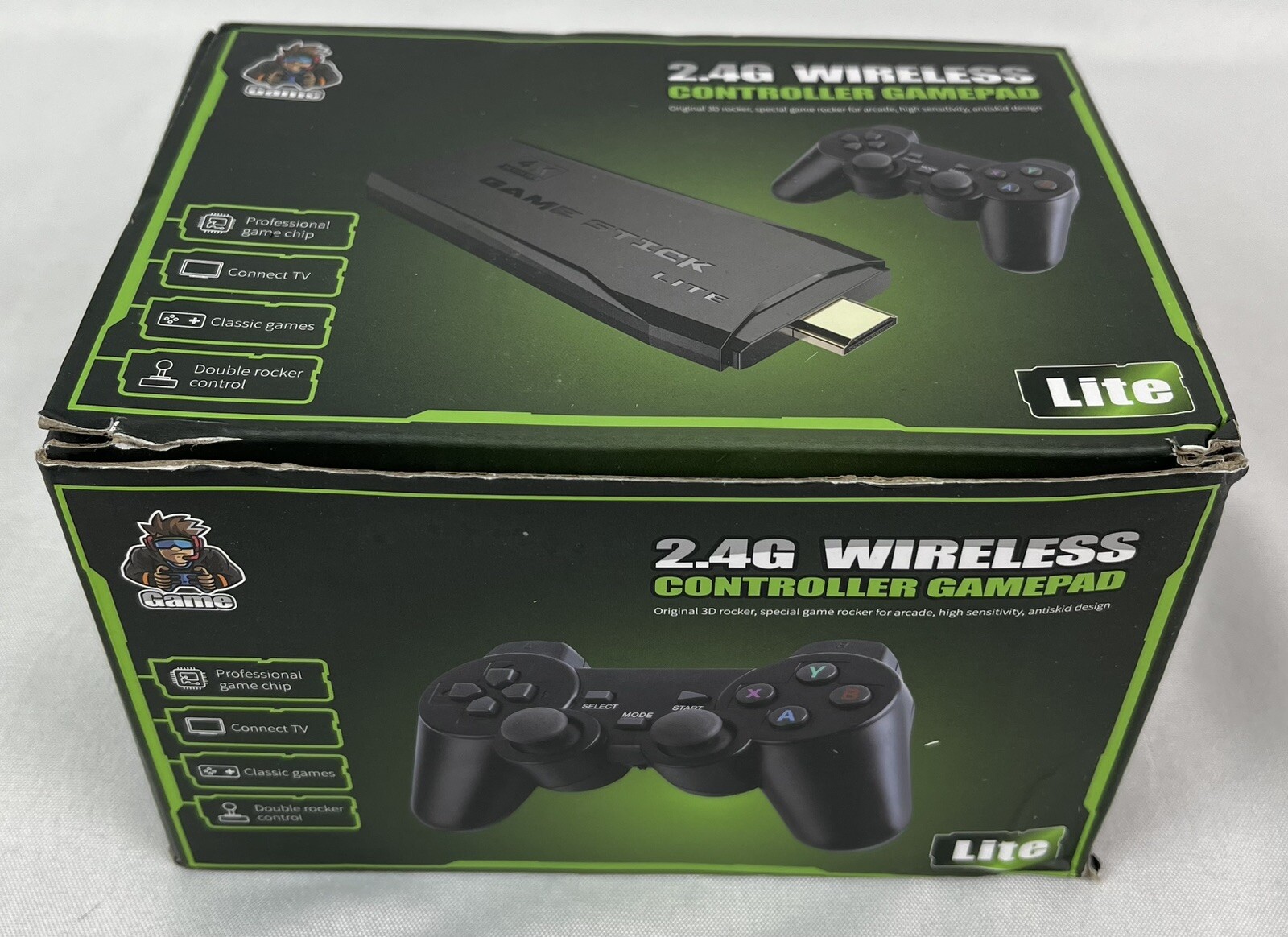 2.4G Wireless Controller Gamepad Lite HDMI Console & 2 Controllers -NEW-Free S/H