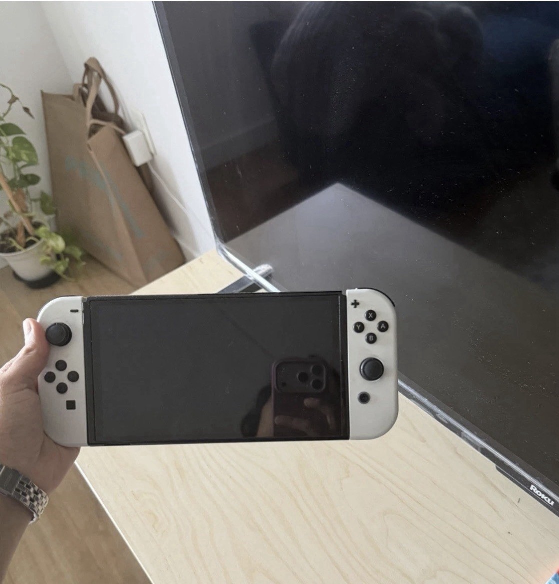 Nintendo Switch White OLED 64GB