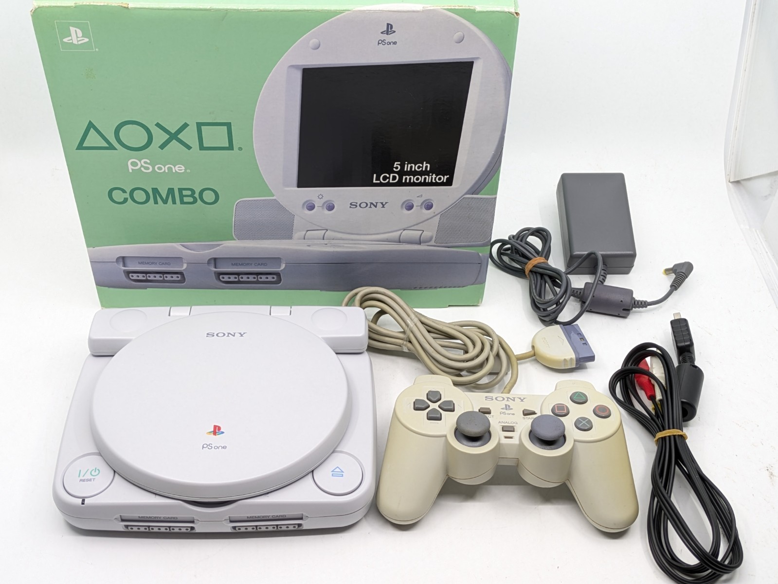 Sony PS One Combo SCPH-100 Console + SCPH-130 LCD Monitor Boxed Tested CIB