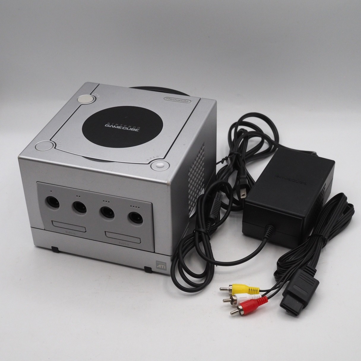 Nintendo GameCube Console System Silver NTSC-J / NTSC-U/S – Choose Your Bundle