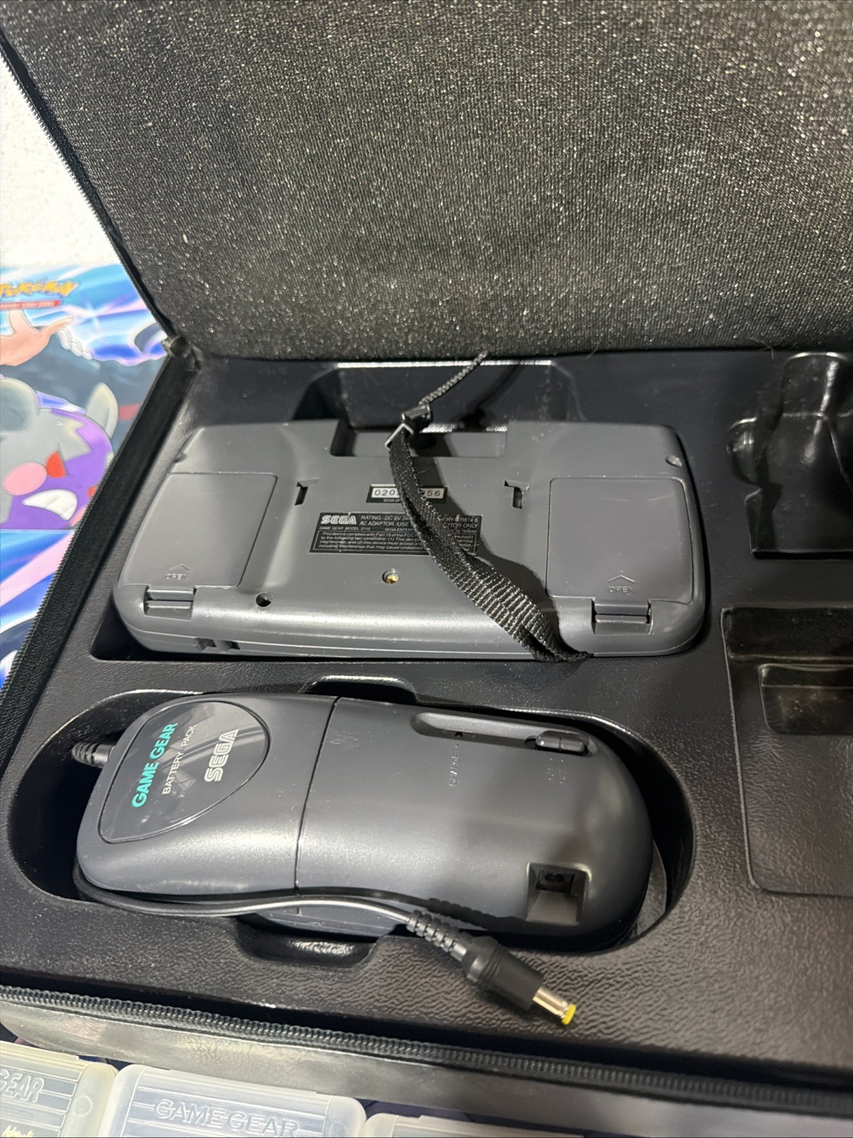 Sega Game Gear Console Bundle W Case Charger 5 games, sonic, batman needs screen