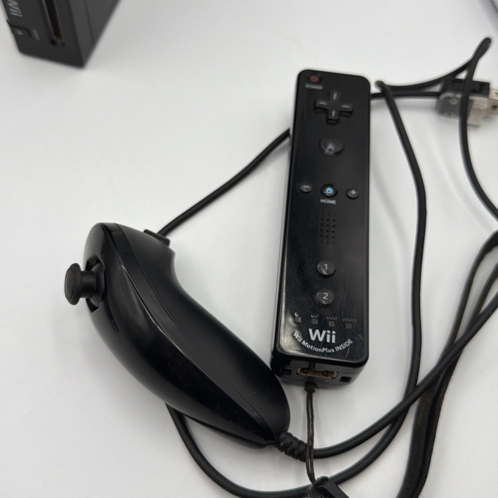 Nintendo Wii Console Bundle Black RVL-101 w/ Motion Plus Controller