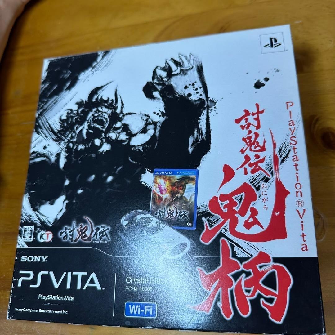 PSVITA Psvita 1000 Main Body Crystal Black Toukiden Demon Pattern 6275 Japan