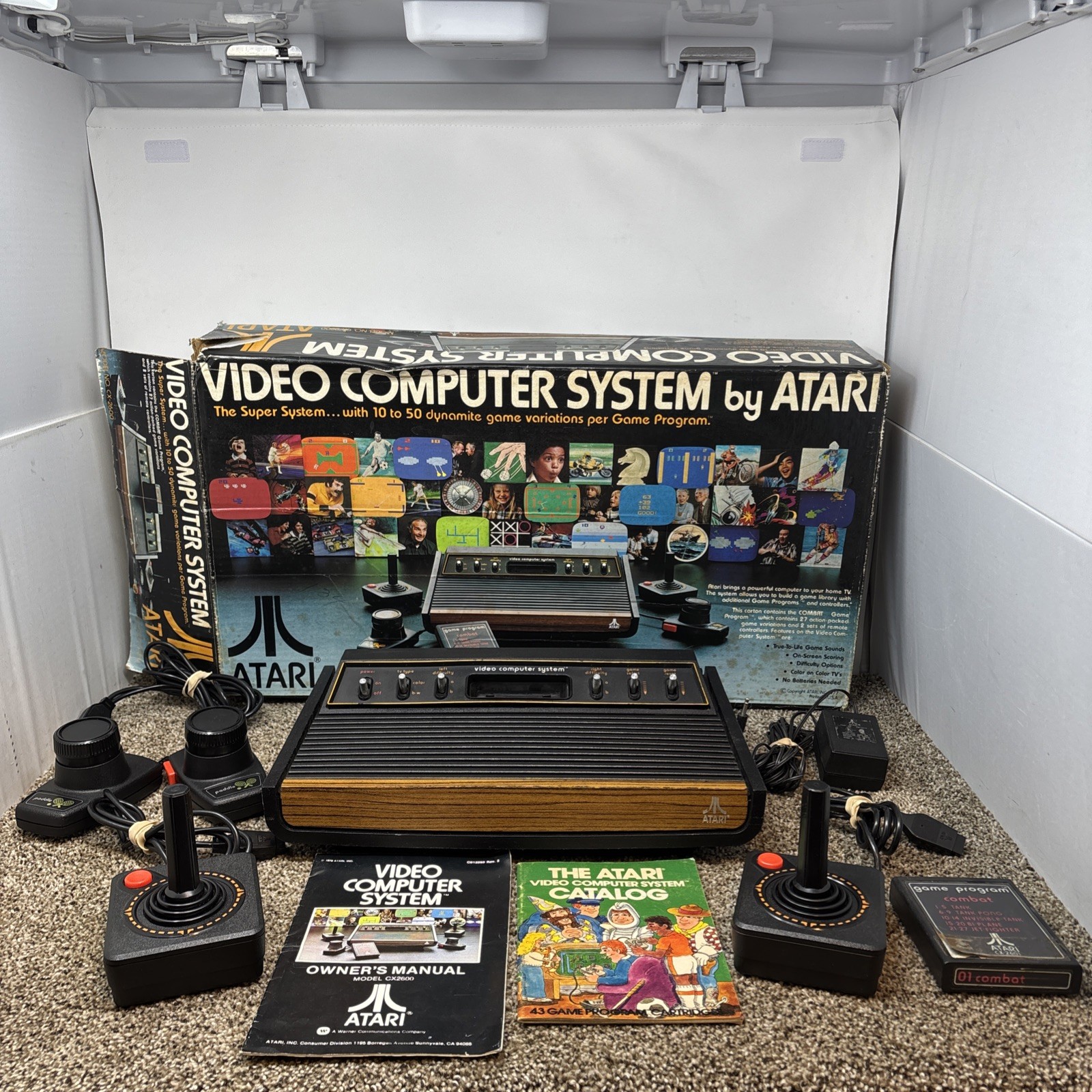 Atari 2600 Heavy Sixer Console In Box Chess Piece Box Tested Works Bundle